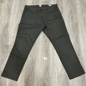 Gap Modern Khakis in Slim Fit with GapFlex - Soft Black (Dark Grey) 36 X 30